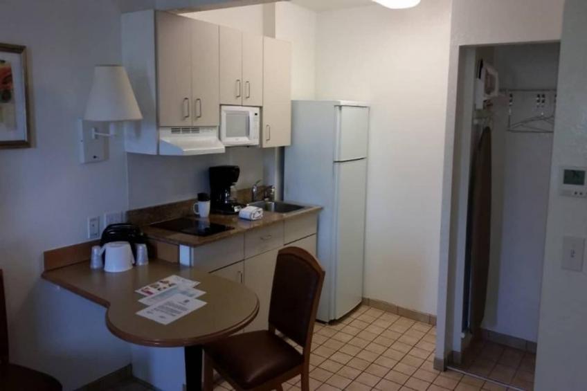 2 Full Beds  Non-Smoking - foto 33