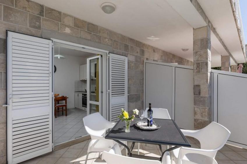House Rašica - One Bedroom Apartment with Terrace and Sea view (3) - foto 34