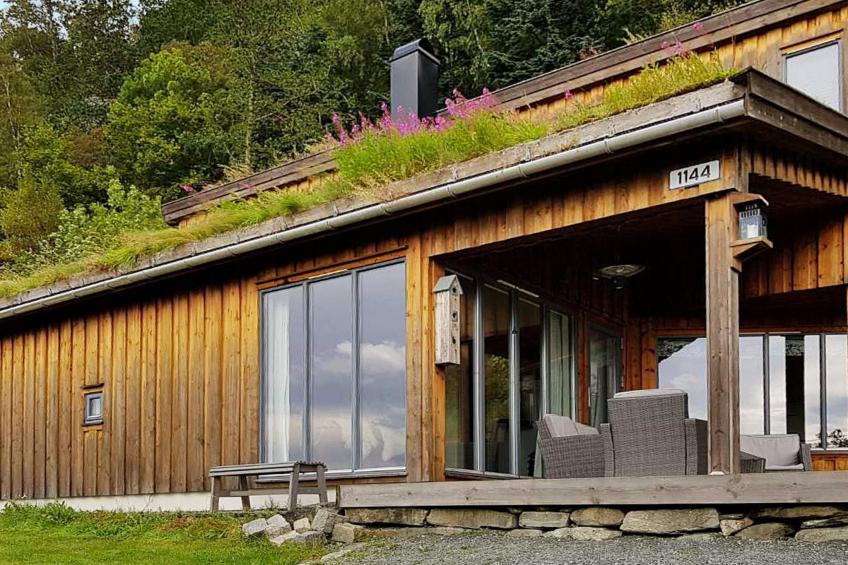 HUS 43357
