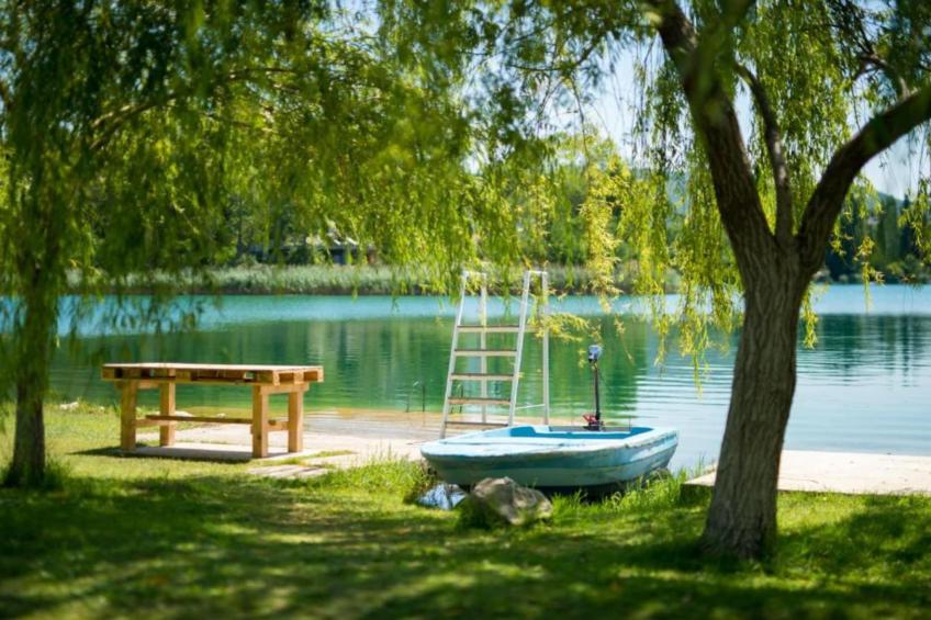 Two-Bedroom Apartment With Lake View - foto 46