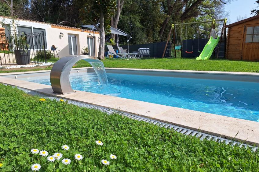 Fanny's Gîte Moulin de Tartay in Avignon - foto 2