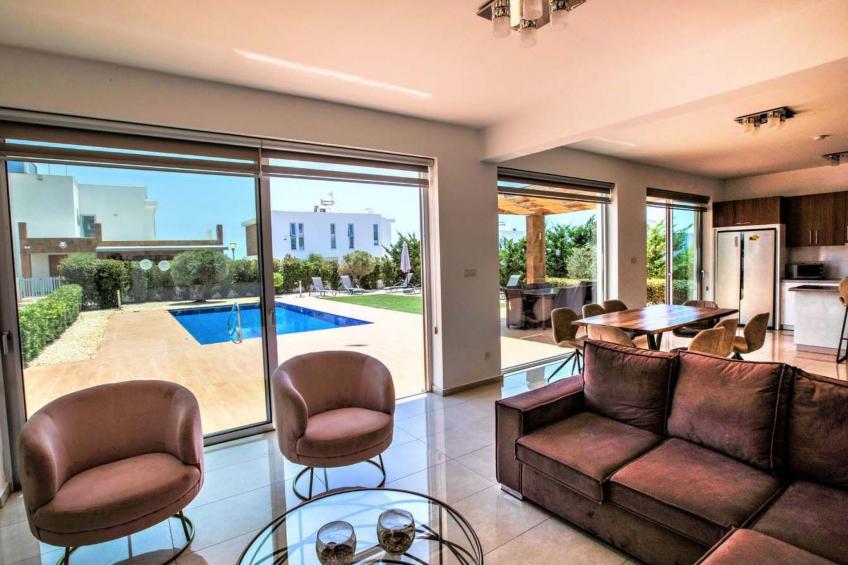 Luxuriöse Villa mit privatem Pool und Whirlpool - foto 18