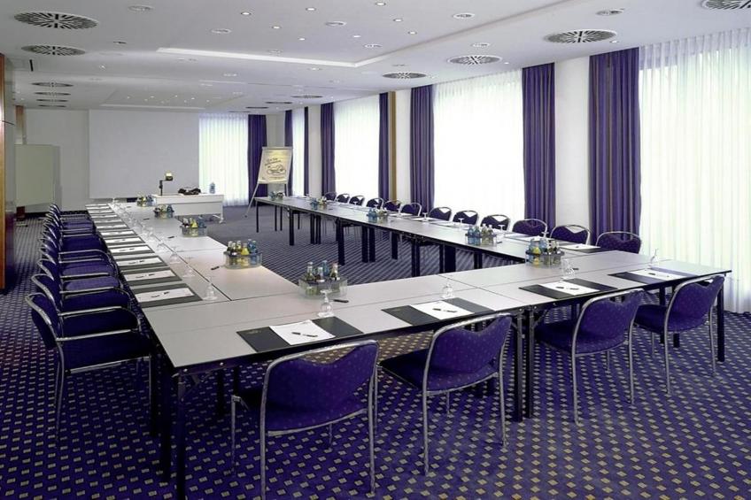 Sunday Hotel Kassel Suites - foto 24