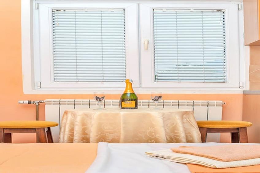 Perfect Budva Stay Near the Sea & Aqua Park - - Double Room 3\/4 - foto 6