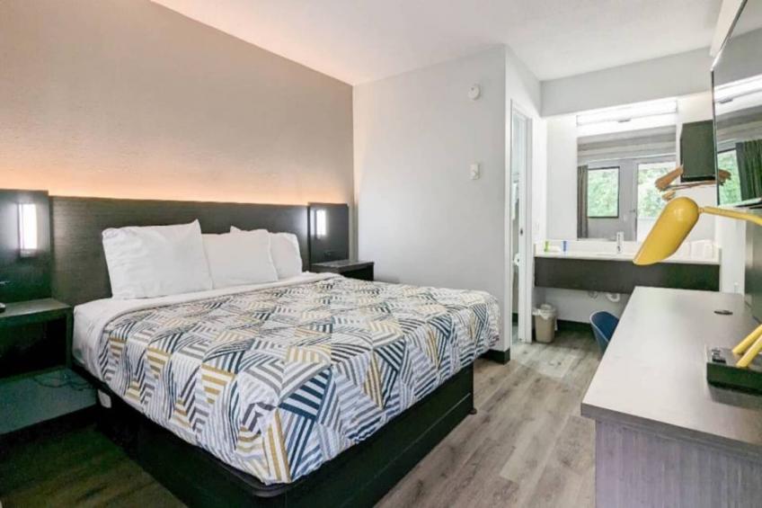 1 King Bed - foto 9