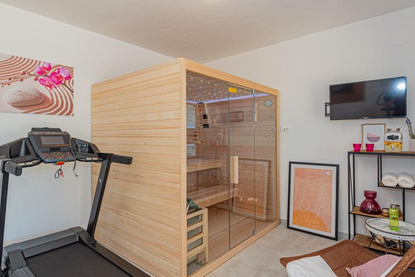 Villa Romansa mit Sauna und Whirlpool in Siritovci - foto 37