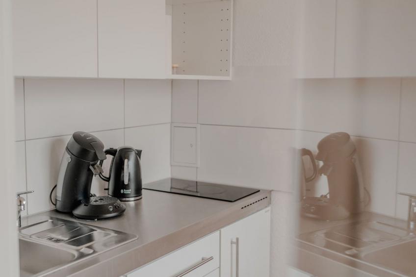 Apartment mit Küche, Arbeitsplatz und xxl Sofa - foto 6