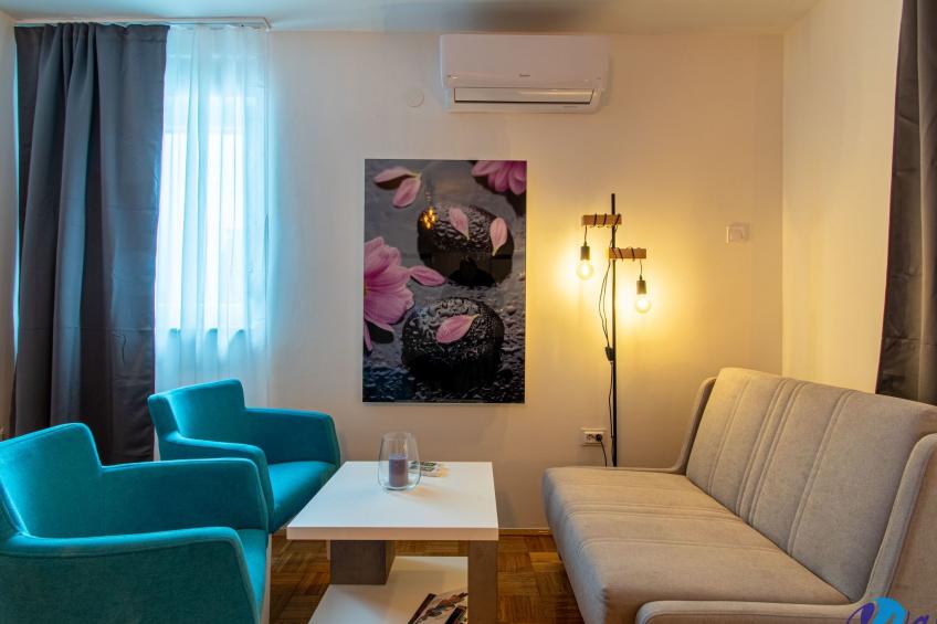 Wohnung mit Terrasse - foto 2