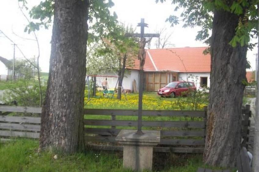 in Libořezy mit Garten und Grill - foto 2