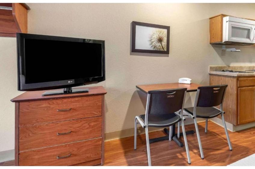 1 Full Bed | Smoking, Kitchen - foto 3