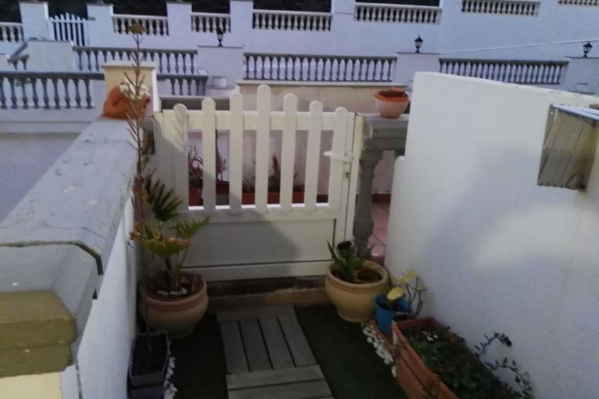 Appartement mit Balkon in einem Komplex mit Gemeinschaftspool am Meer - foto 16