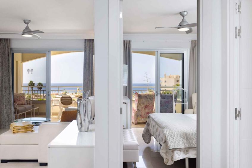Vakantiewoning Nieuw luxe appartement met frontaal zeezicht, WIFI, zwembad, garage - BF-F9GDY - foto 35