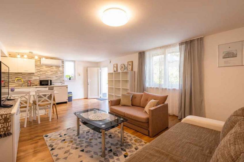 Holiday apartment mit Terrasse - BF-PGRD6