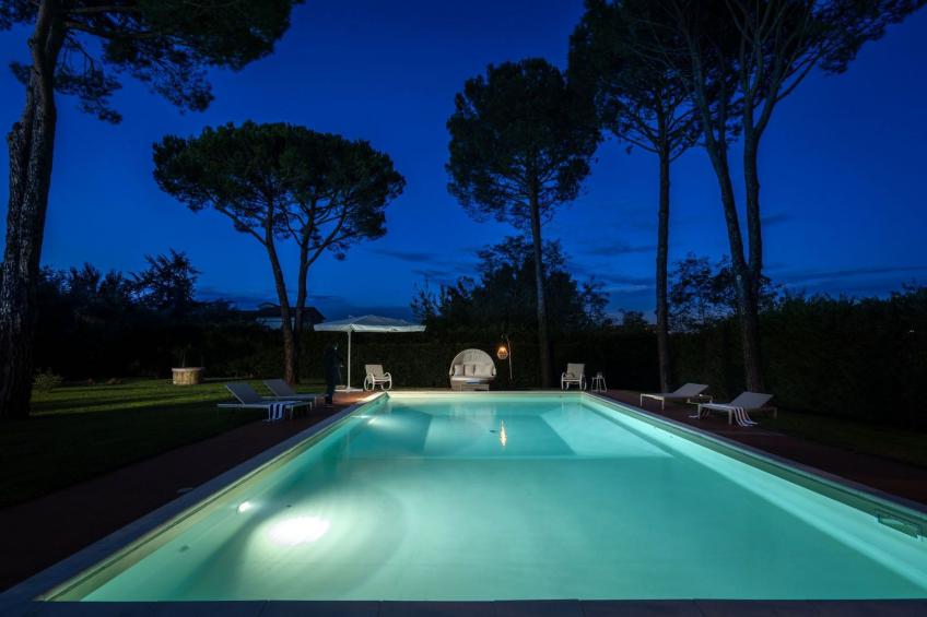 Villa mit Garten und privatem Pool - foto 43