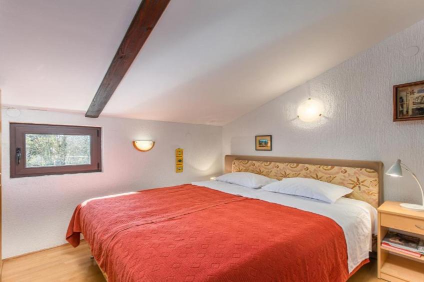 Apartment Villa Mirna - Three Bedroom Apartment with Balcony and  Sea View - foto 8