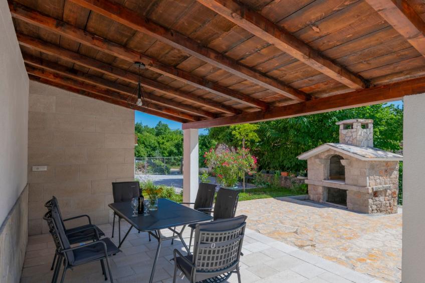 Haus in Grubine mit Außenpool - foto 9