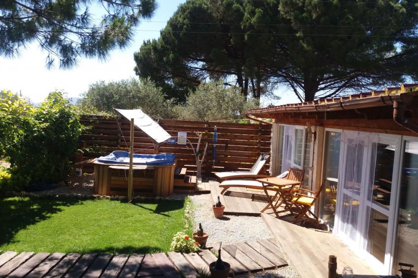 Schönes Ferienhaus mit Whirlpool - foto 9