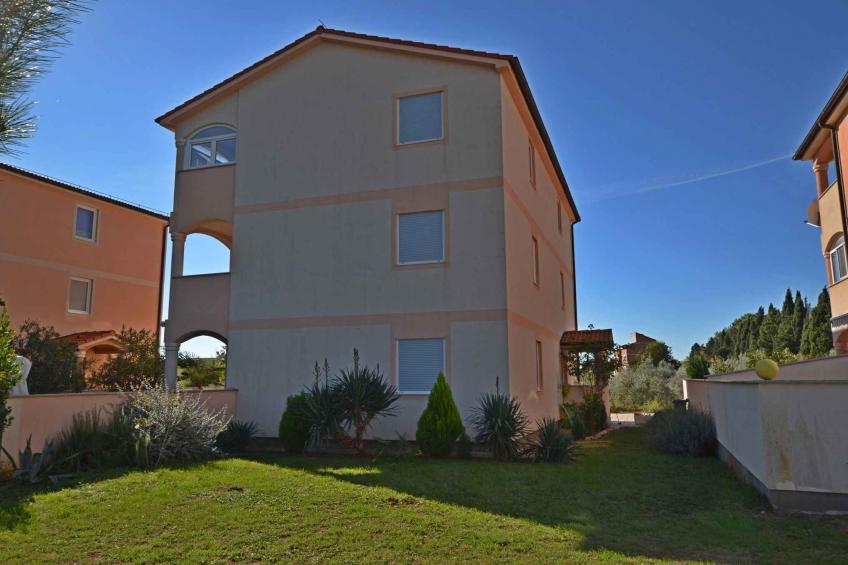 Appartement de vacances avec air conditionné et balcon à Medulin - BF-CHT75 - foto 2
