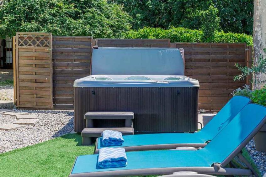 Holiday home mit private Whirlpool - BF-Z2Y45 - foto 4