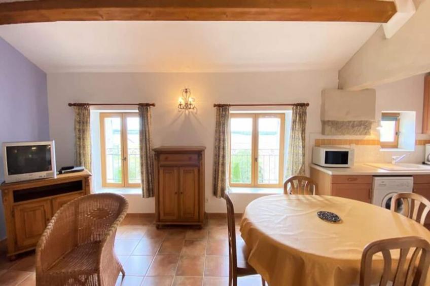 04b9 : Beau T3 Au Coeur Des Lavandes - Piscine - foto 9