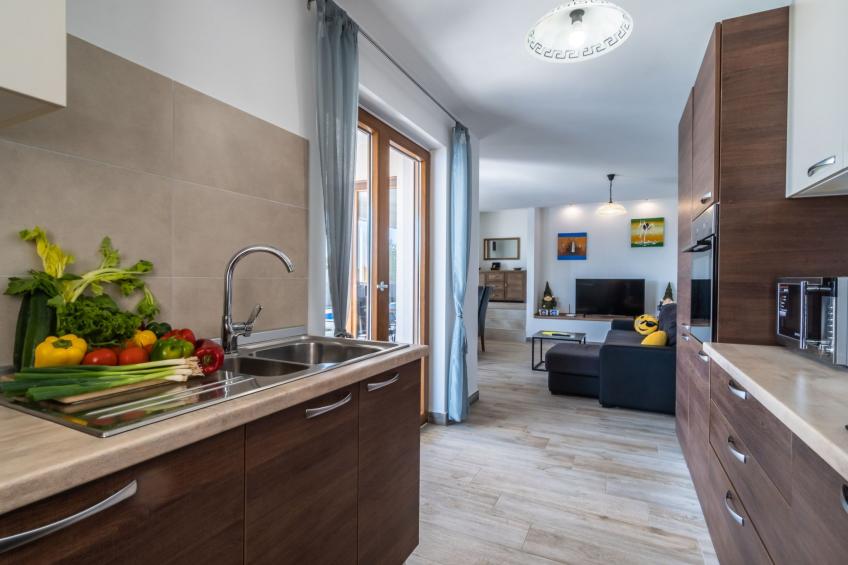 Elegantes Escape mit Pool und Panoramablick - foto 40