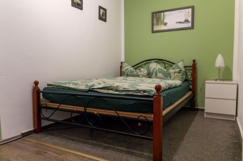 mit zwei Schlafzimmern und Balkon - foto 12