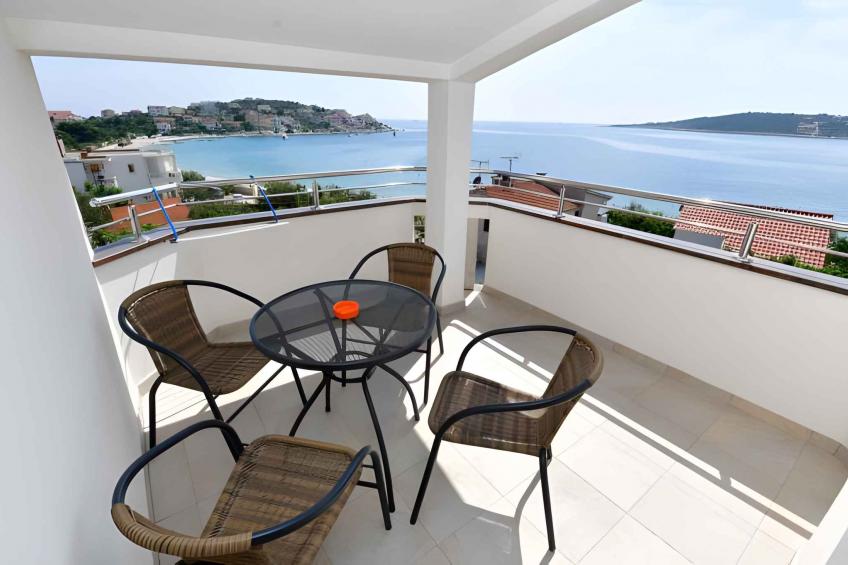Holiday apartment Whie Pearl 1, modern apartment in a wonderful location - BF-JWBMV