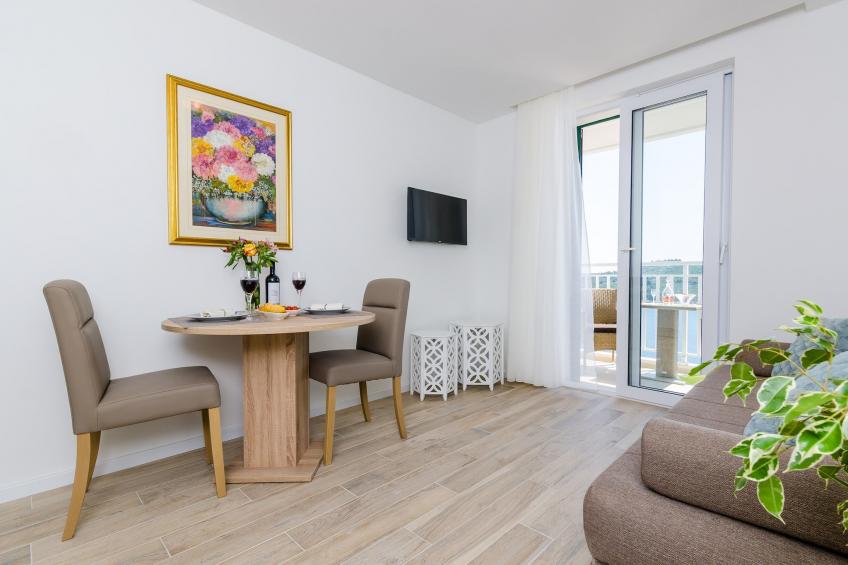 Apartments Lazarin - One Bedroom Apartment with Balcony and Sea View (2 Mali ) - foto 6