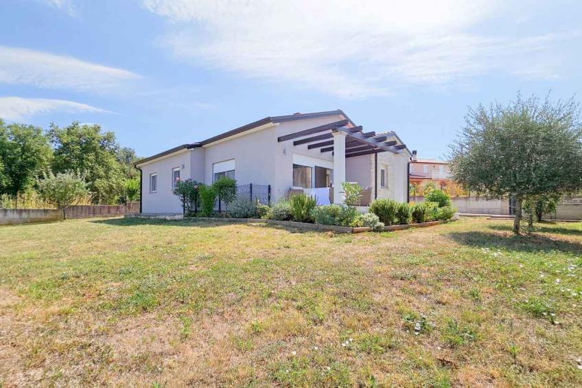 Ferienhaus mit 3 Schlafzimmern - BF-7BX82 - foto 7
