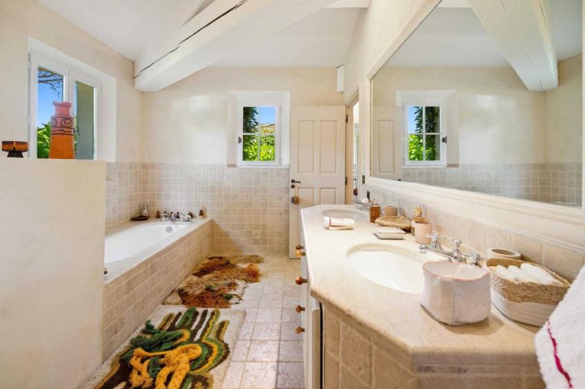 OC-369-MIGRANIERS - foto 82