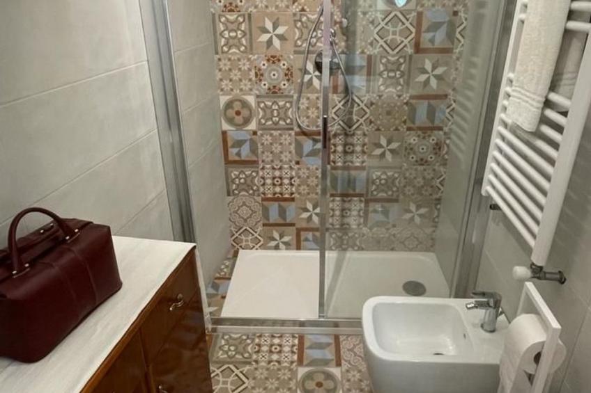 Wohnung mit Balkon - foto 12