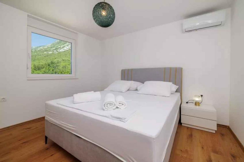 Vakantiehuis met zwembad en airconditioning - BF-R2KXB - foto 60