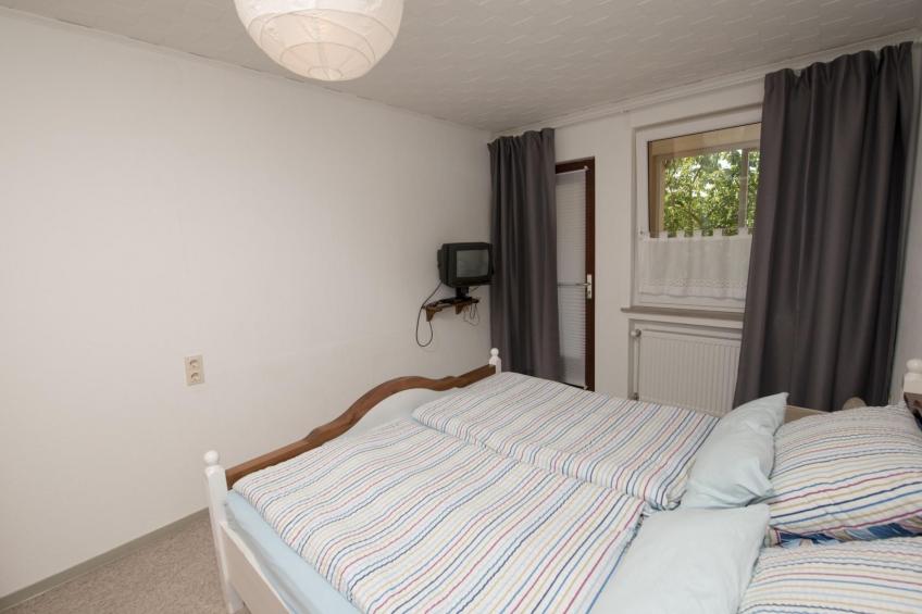 Große Wohnung in Bodenwerder mit Garten, Terrasse und gemeinsamem Pool - foto 11