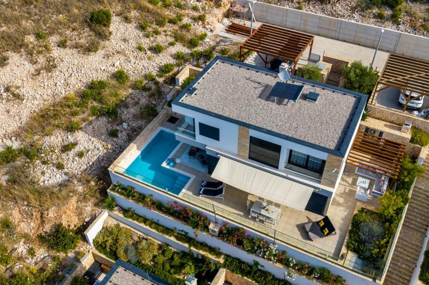 Gemütliches Ferienhaus in Vinišće mit Privatem Pool und Meerblick - foto 32