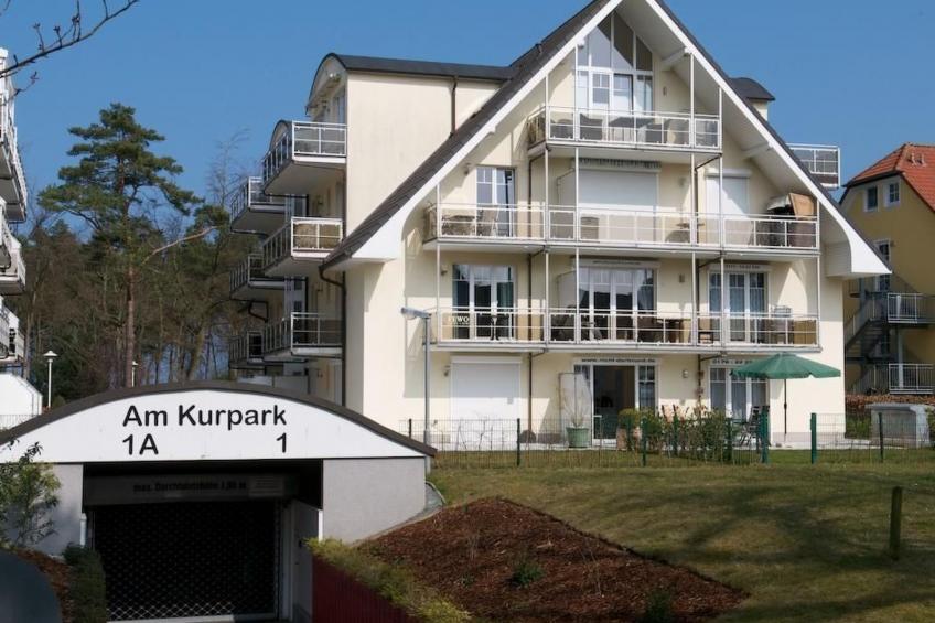 mit Blick auf das Wasser - foto 2