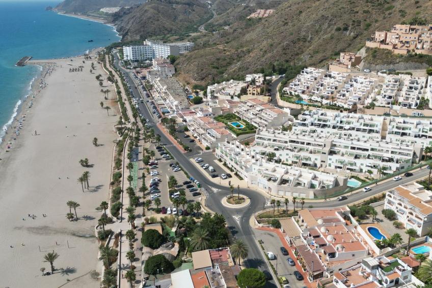 "La Invincible Moja" (Die unbesiegbare Moja) - foto 16