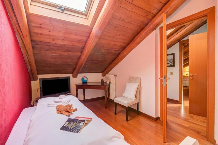 La Torre In The Center Of Town - foto 11