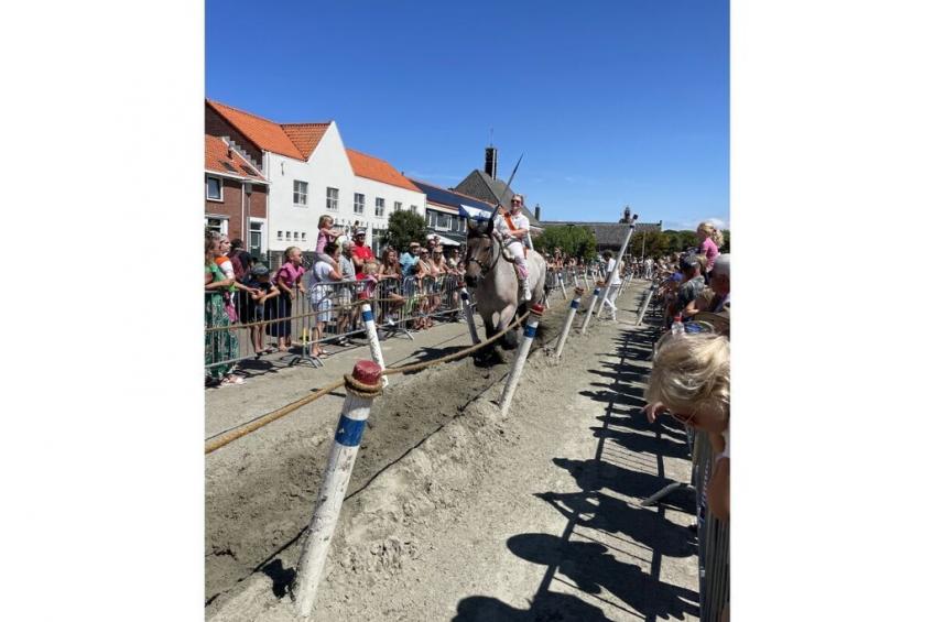 377716 - foto 35