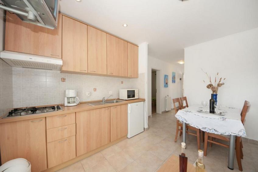 Bertie's Lodge - Two Bedroom Apartment with Terrace and Sea View(A1) - foto 4
