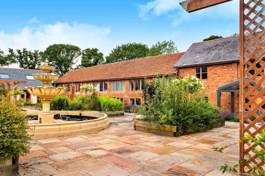 Cob Barn, Great Houndbeare Farm - foto 3