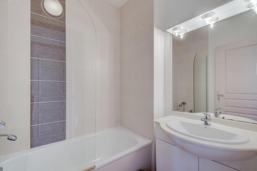 Le Domaine d'EnsÃ©rune	Maison 2 piÃ¨ces avec coin nuit 6 personnes - foto 8