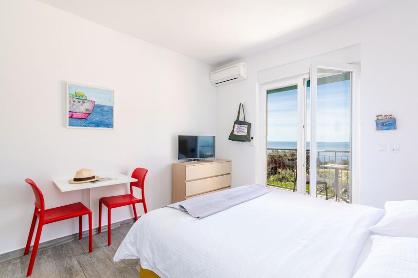 Apartments Villa Luka's - 'No.6' Studio Apartment with Balcony and Sea View - foto 6