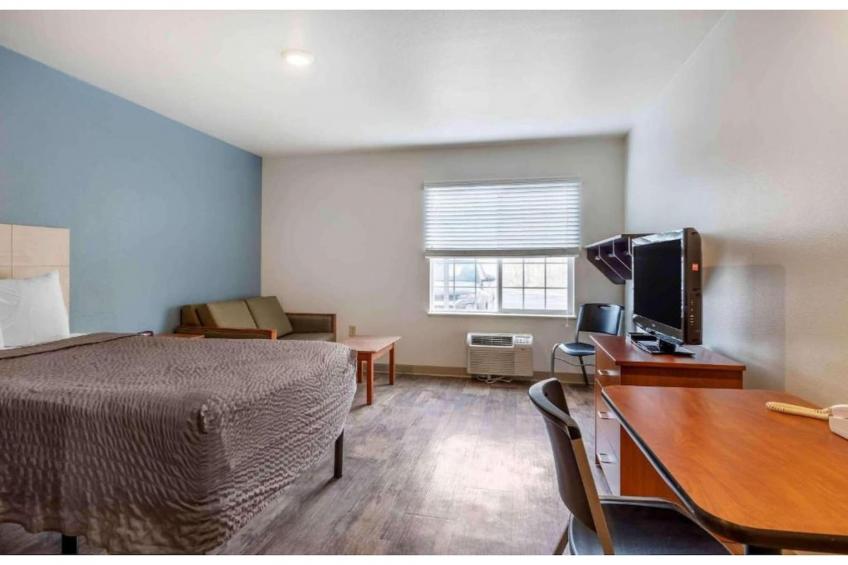 1 Full Bed | ADA\/Tub\/Smoking\/Kitchen - foto 18