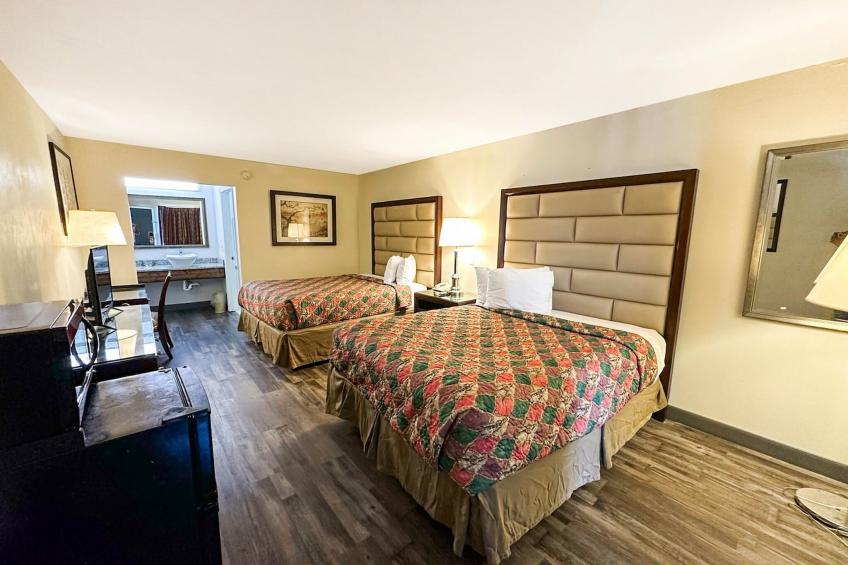2 Queen Bed Smoking - foto 6