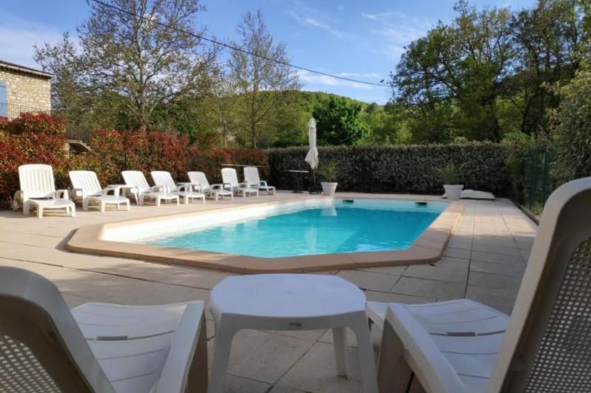 Schöne provenzalische Villa Les Carlets mit Pool - foto 2