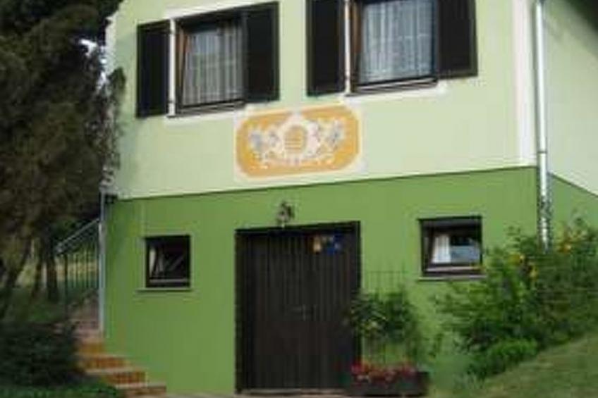 Ferienhäuschen in burgenländischer Weinidylle