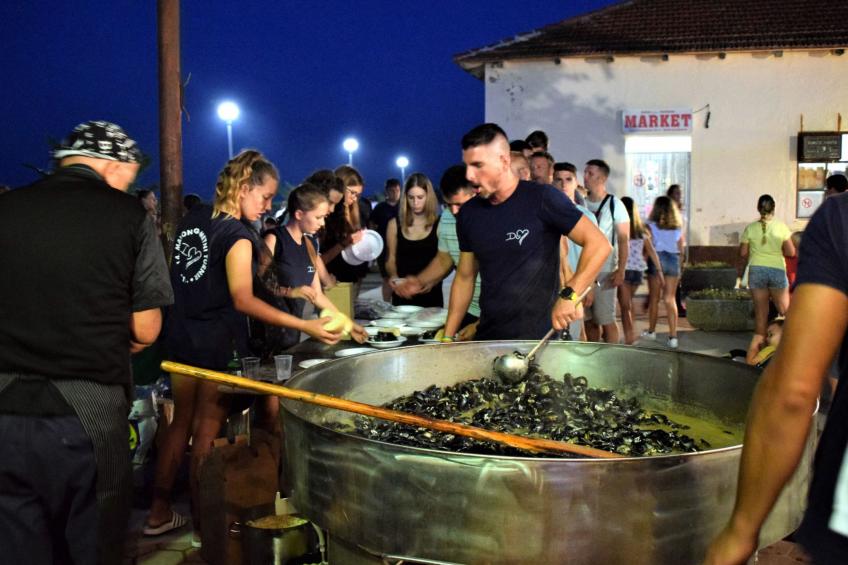 in Dobropoljana mit Privatem Pool - foto 31