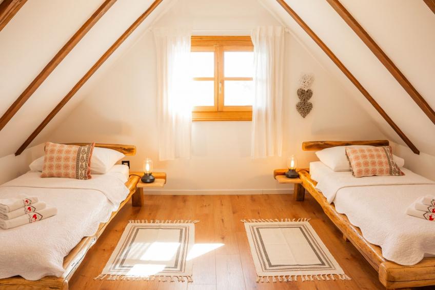 House Tri srca - foto 44