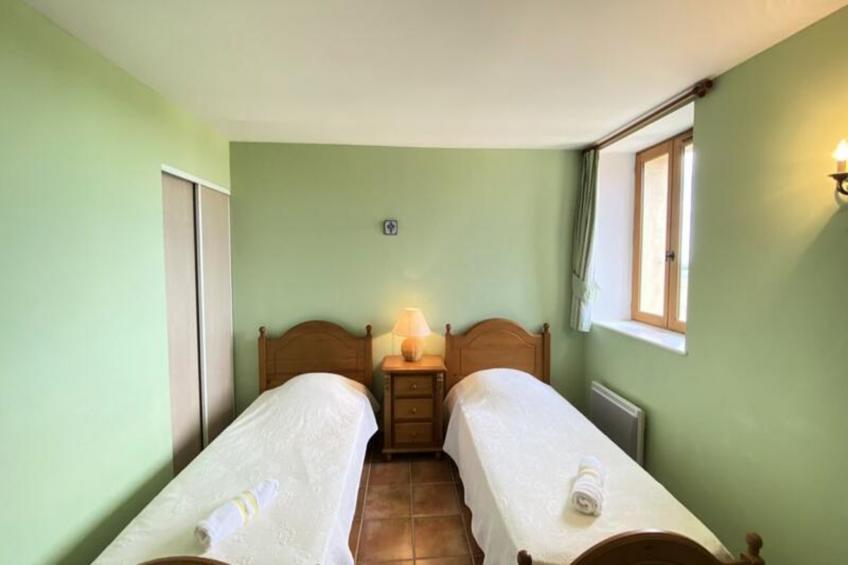 04b8 : Beau T3 Au Coeur Des Lavandes - Piscine - foto 11