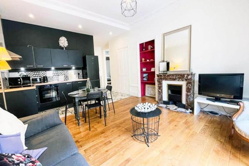 | Le Spacieux De La Gare ♟| Grand T4 Tout équipé |gare De Grenoble - foto 12